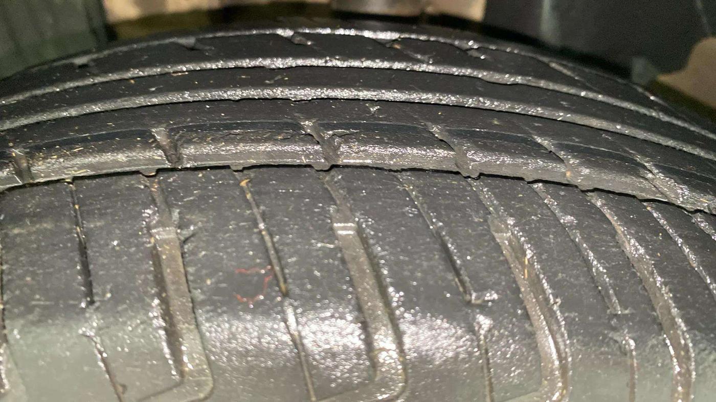2020 Renault Kwid CLIMBER 1.0 AMT, Petrol, Automatic, 40,186 km, Left Front Tyre Tread