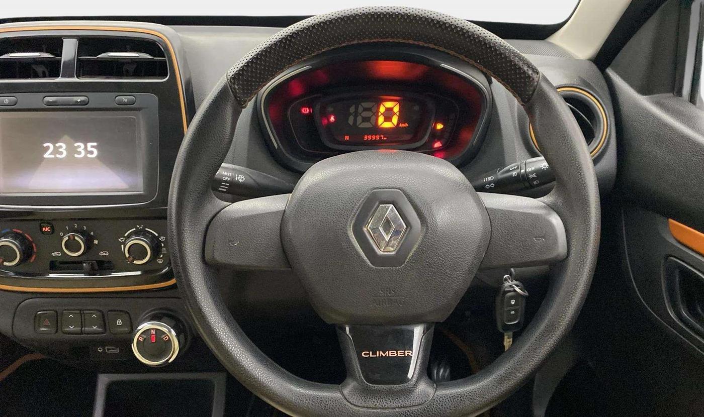 2020 Renault Kwid CLIMBER 1.0 AMT, Petrol, Automatic, 40,186 km, Steering Wheel Close Up