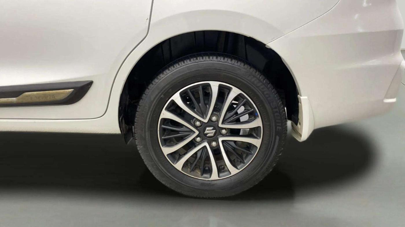 2023 Maruti Ertiga ZXI (O) CNG, CNG, Manual, 32,893 km, Left Rear Wheel