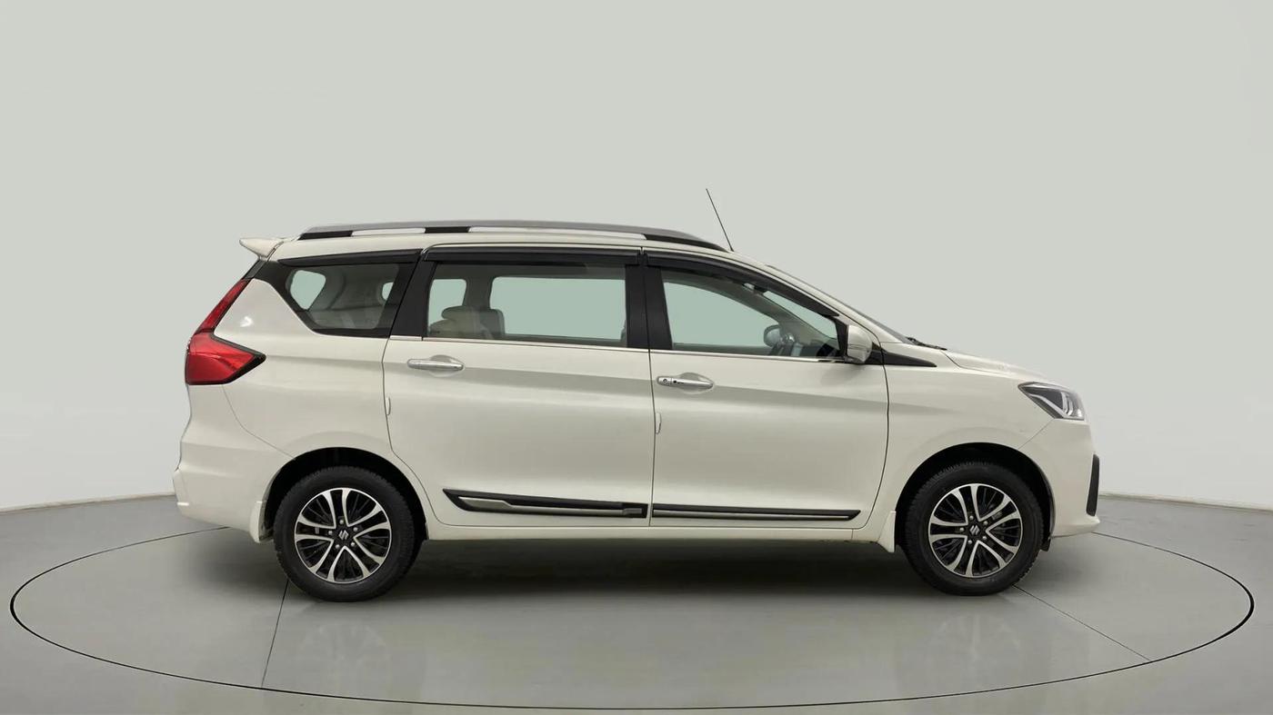2023 Maruti Ertiga ZXI (O) CNG, CNG, Manual, 32,893 km, Right Side View