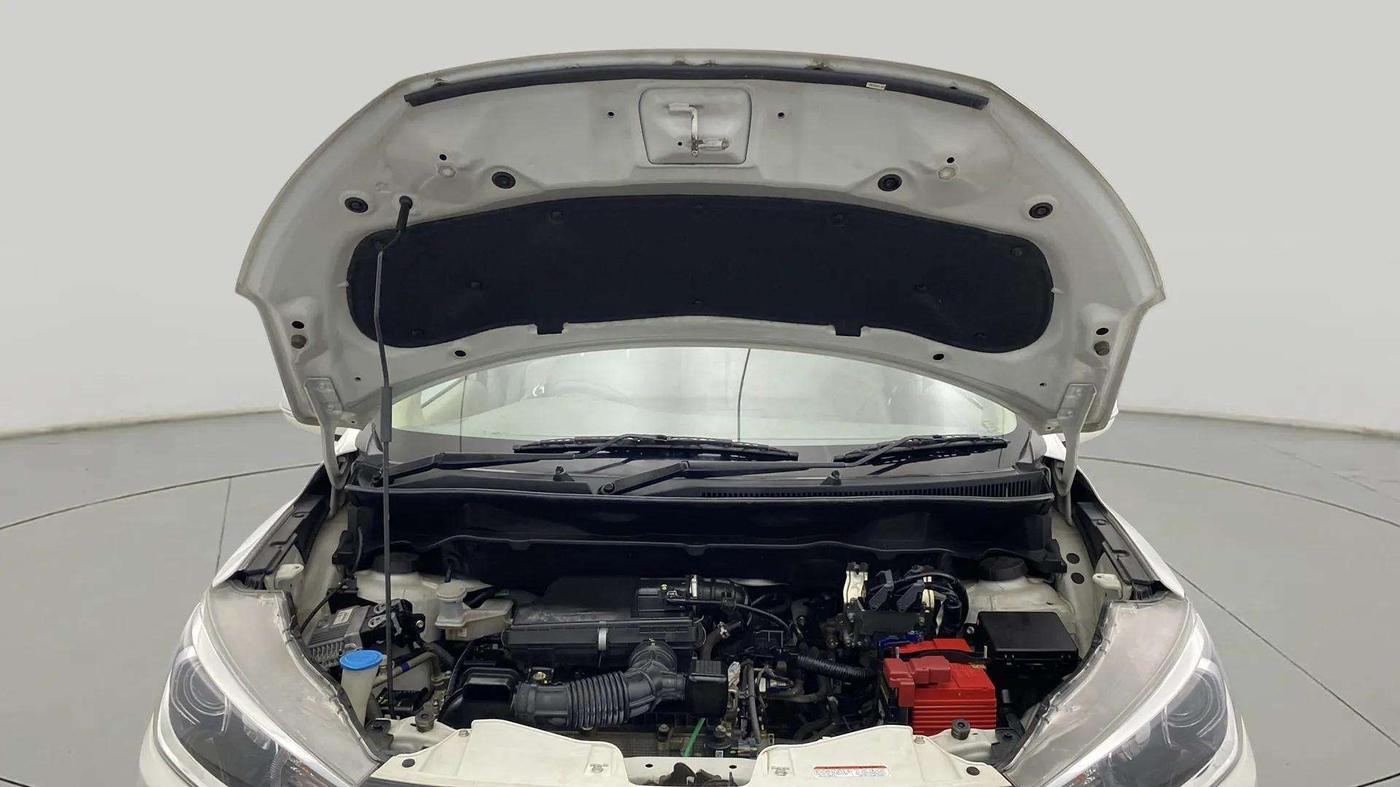 2023 Maruti Ertiga ZXI (O) CNG, CNG, Manual, 32,893 km, Open Bonet