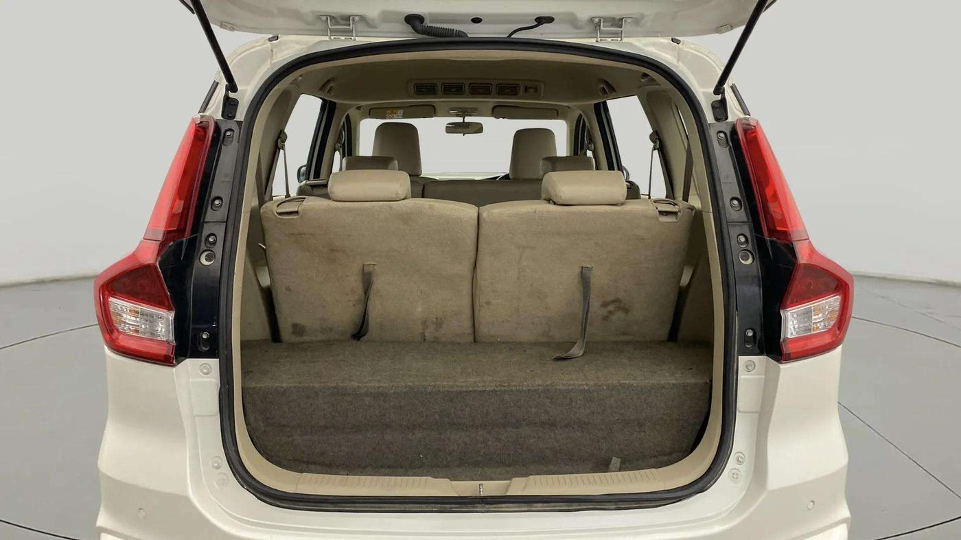 2023 Maruti Ertiga ZXI (O) CNG, CNG, Manual, 32,893 km, Boot Inside