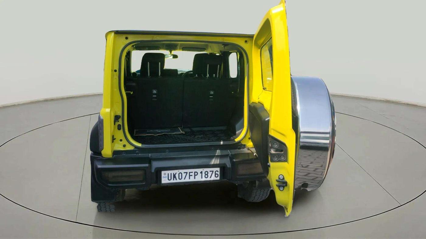 2023 Maruti JIMNY ALPHA ALL GRIP PRO AT DUAL TONE, Petrol, Automatic, 12,021 km, Boot Door Open