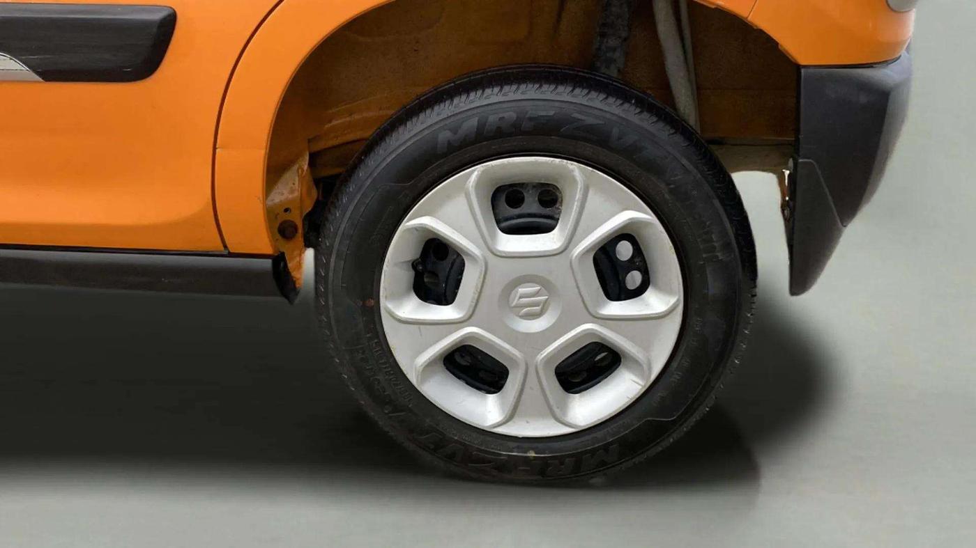 2019 Maruti S PRESSO VXI+, Petrol, Manual, 30,666 km, Left Rear Wheel