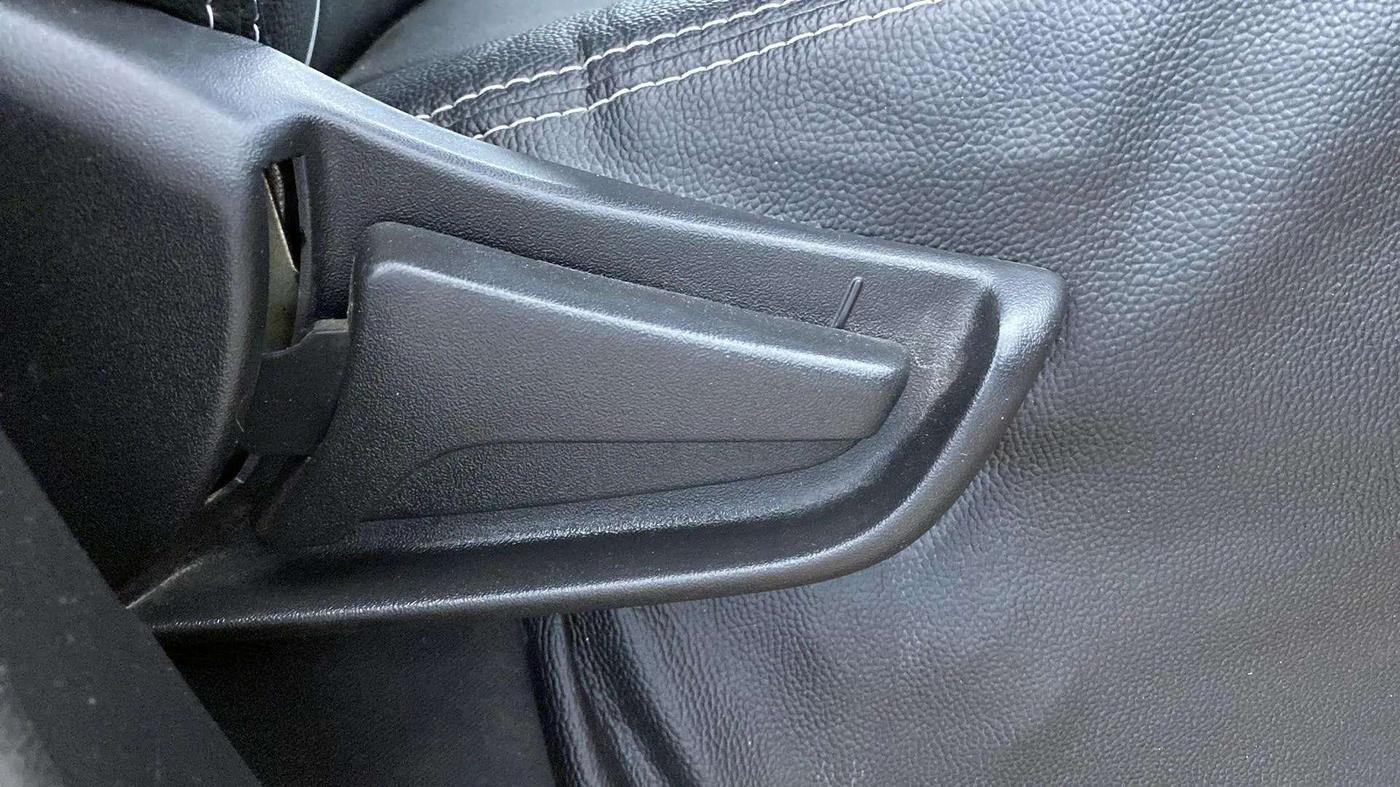 2019 Maruti S PRESSO VXI+, Petrol, Manual, 30,666 km, Driver Side Adjustment Panel