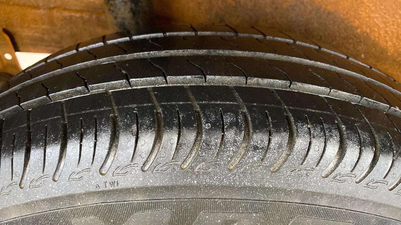 2019 Maruti S PRESSO VXI+, Petrol, Manual, 30,666 km, Right Rear Tyre Tread