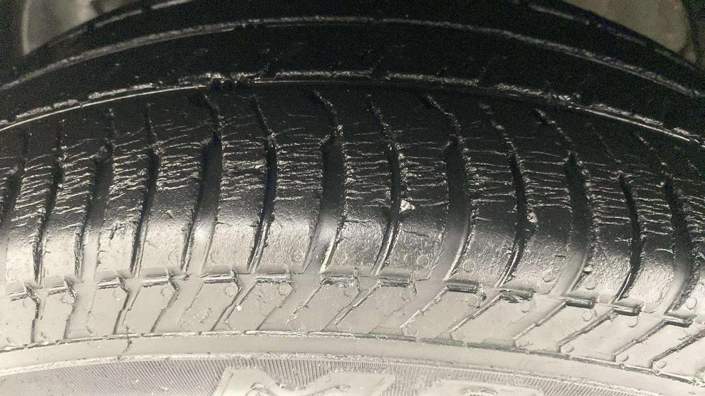 2016 Ford Ecosport TITANIUM 1.5L PETROL AT, Petrol, Automatic, 58,988 km, Left Front Tyre Tread