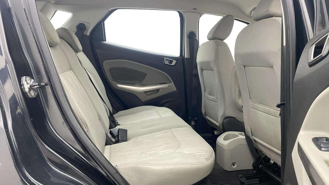 2016 Ford Ecosport TITANIUM 1.5L PETROL AT, Petrol, Automatic, 58,988 km, Right Side Rear Door Cabin