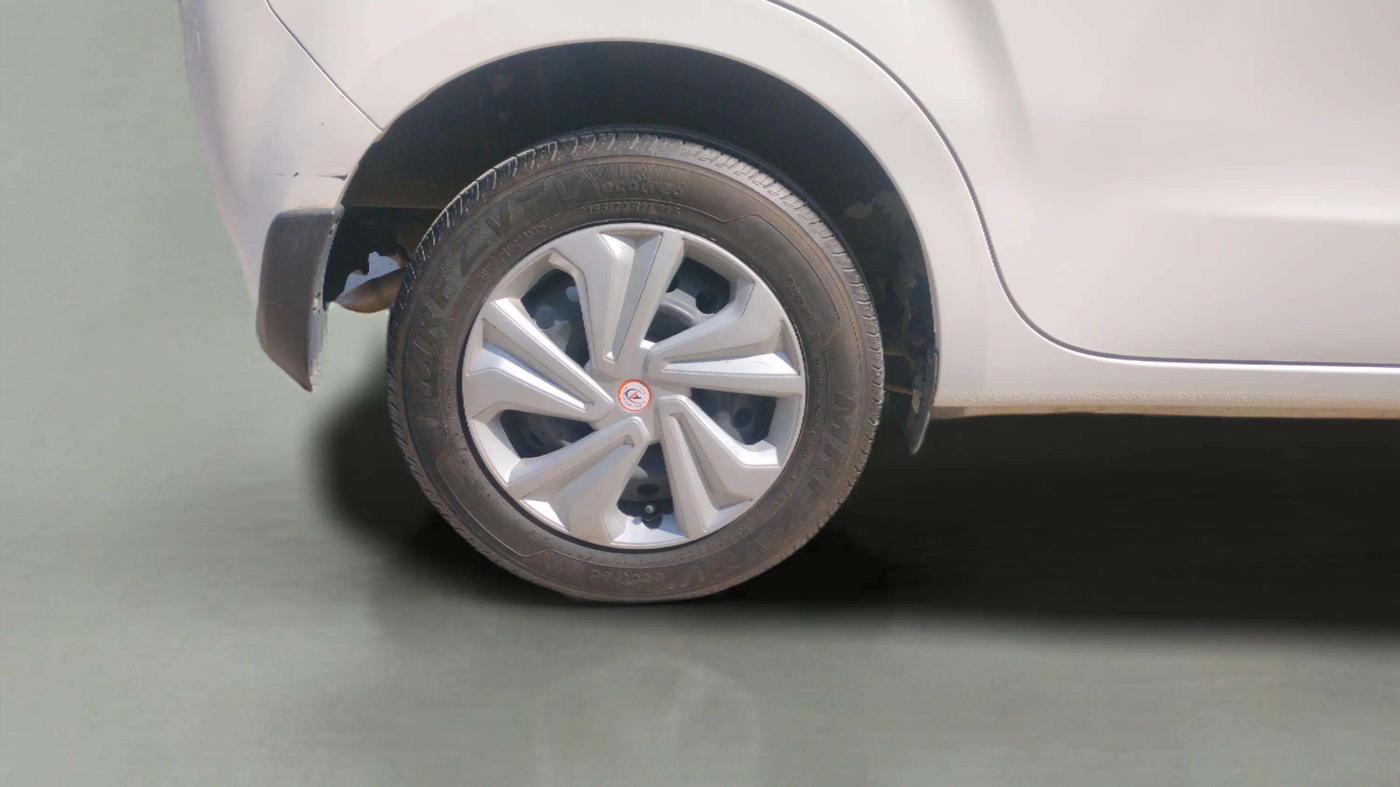 2023 Maruti New Wagon-R VXI 1.0, Petrol, Manual, 19,732 km, Right Rear Wheel