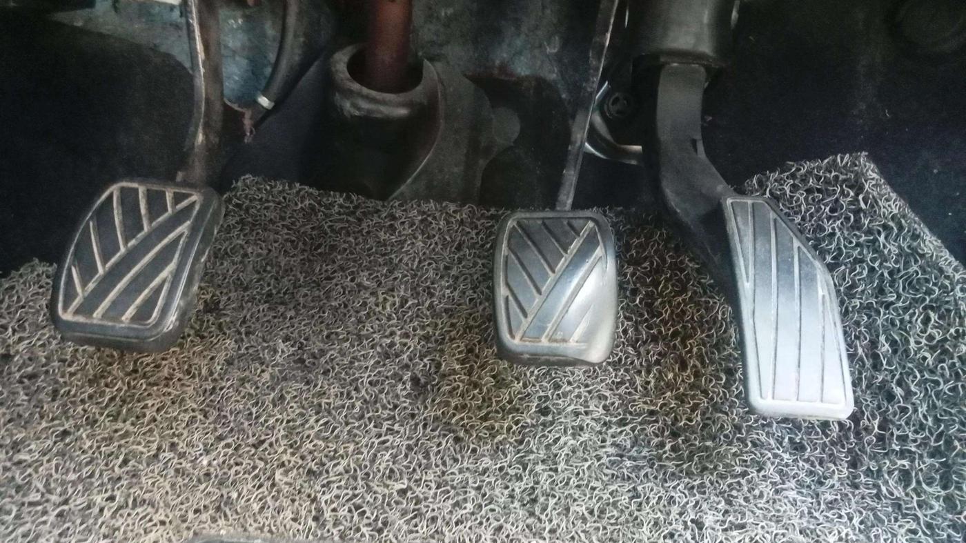 2018 Maruti IGNIS SIGMA 1.2, Petrol, Manual, 63,778 km, Pedals