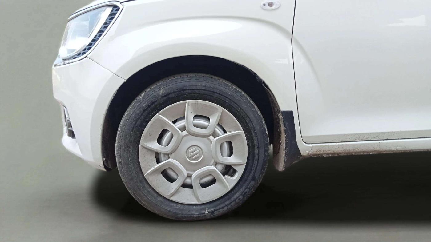 2018 Maruti IGNIS SIGMA 1.2, Petrol, Manual, 63,778 km, Left Front Wheel