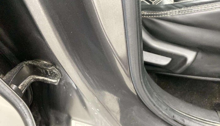 2018 Maruti Baleno DELTA PETROL 1.2, Petrol, Manual, 59,046 km, Right B pillar - Minor scratches