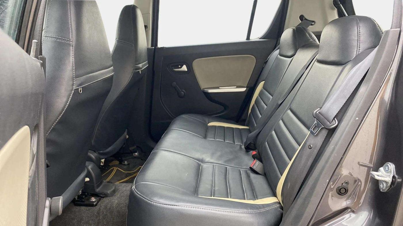 2016 Maruti Alto K10 VXI AMT, Petrol, Automatic, 18,716 km, Right Side Rear Door Cabin
