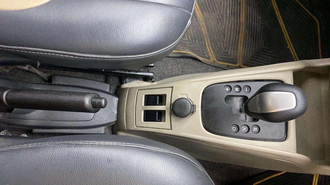 2016 Maruti Alto K10 VXI AMT, Petrol, Automatic, 18,716 km, Gear Lever