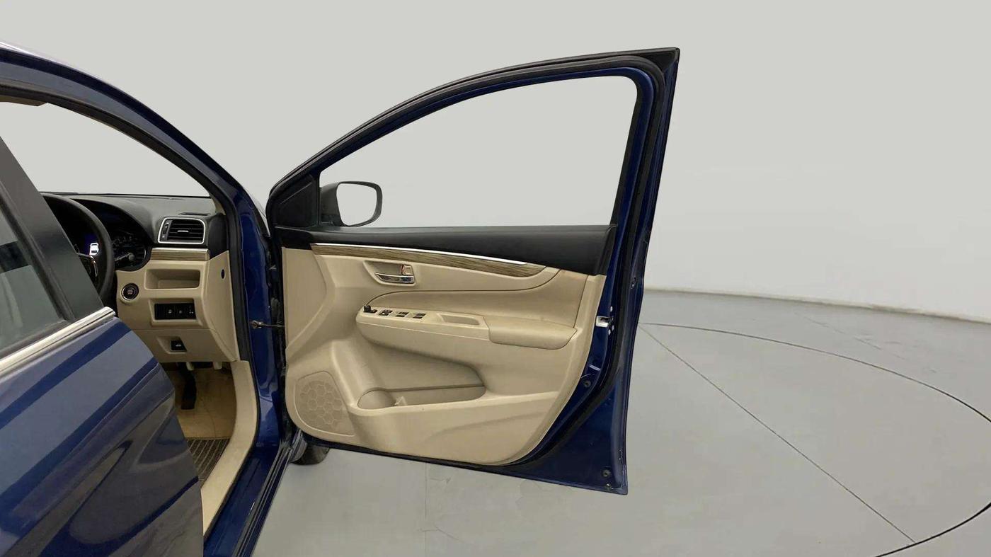 2021 Maruti Ciaz ZETA 1.5 SHVS MT PETROL, Petrol, Manual, 22,046 km, RHS Front Door
