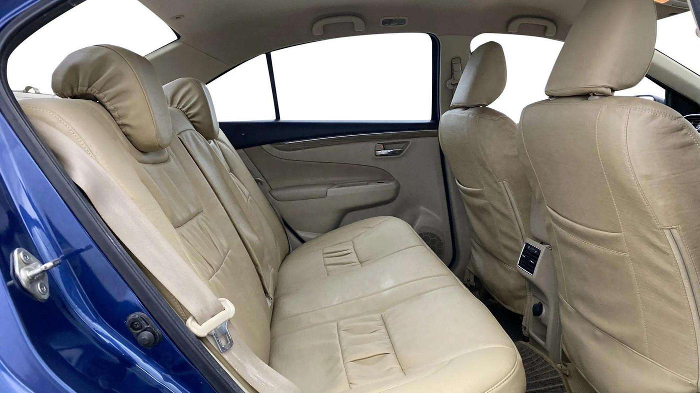 2021 Maruti Ciaz ZETA 1.5 SHVS MT PETROL, Petrol, Manual, 22,046 km, Right Side Rear Door Cabin