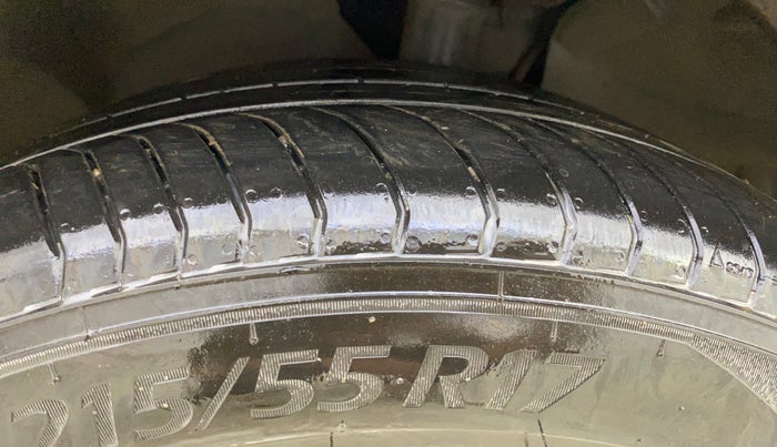 2017 Ford Ecosport TITANIUM + 1.5L PETROL AT, Petrol, Automatic, 75,205 km, Left Front Tyre Tread