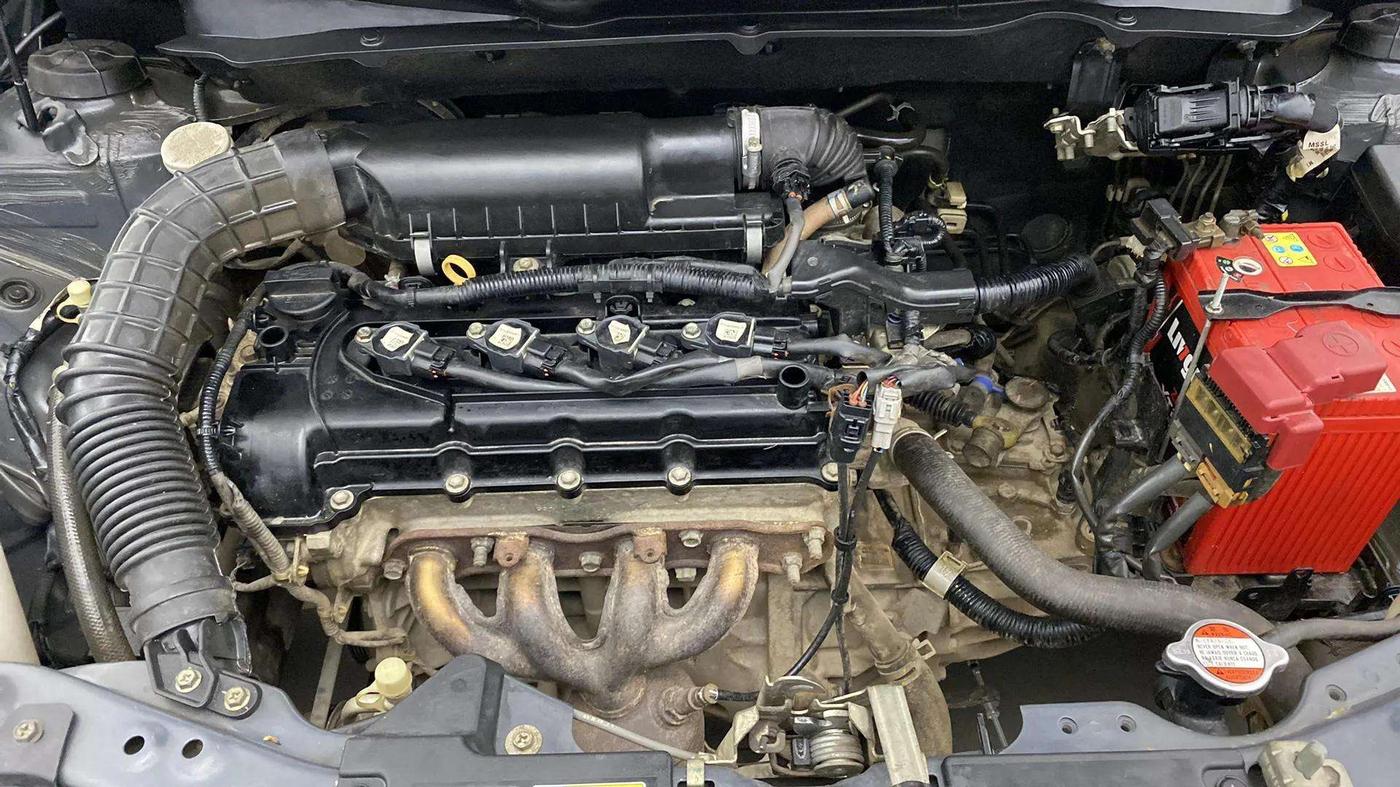 2019 Maruti Dzire VXI, Petrol, Manual, 40,139 km, Engine View
