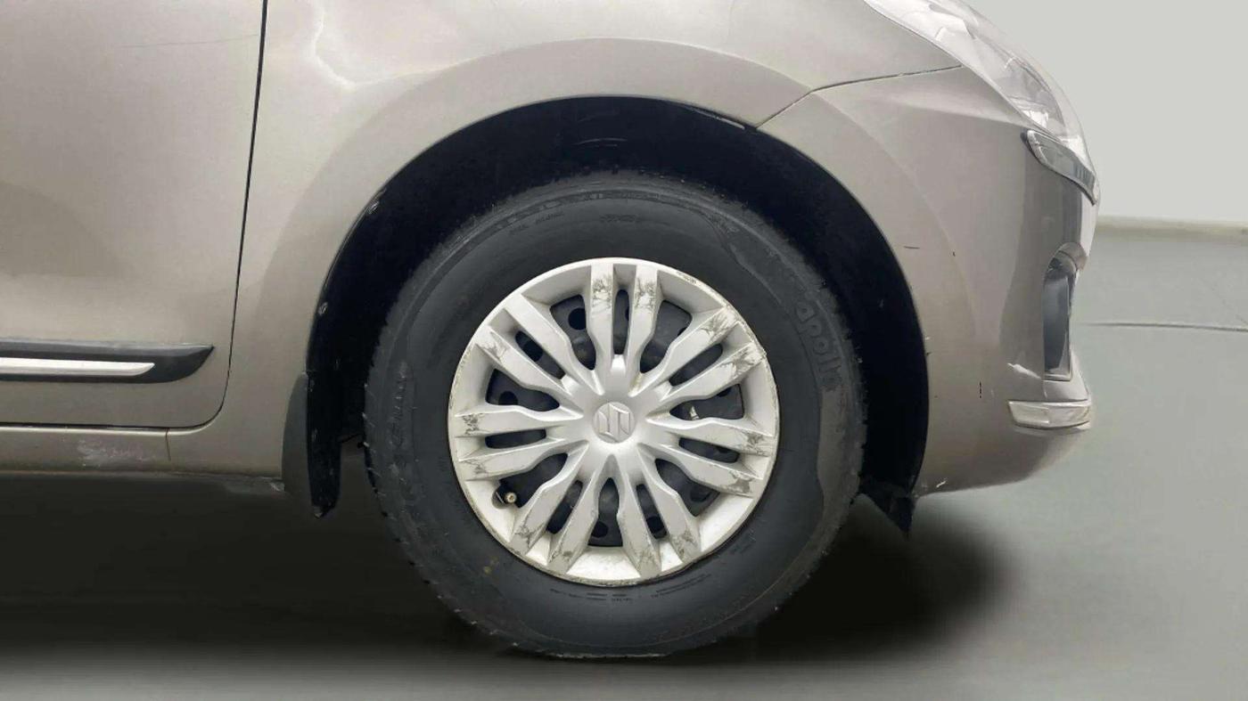 2018 Maruti Dzire VXI, Petrol, Manual, 38,536 km, Right Front Wheel