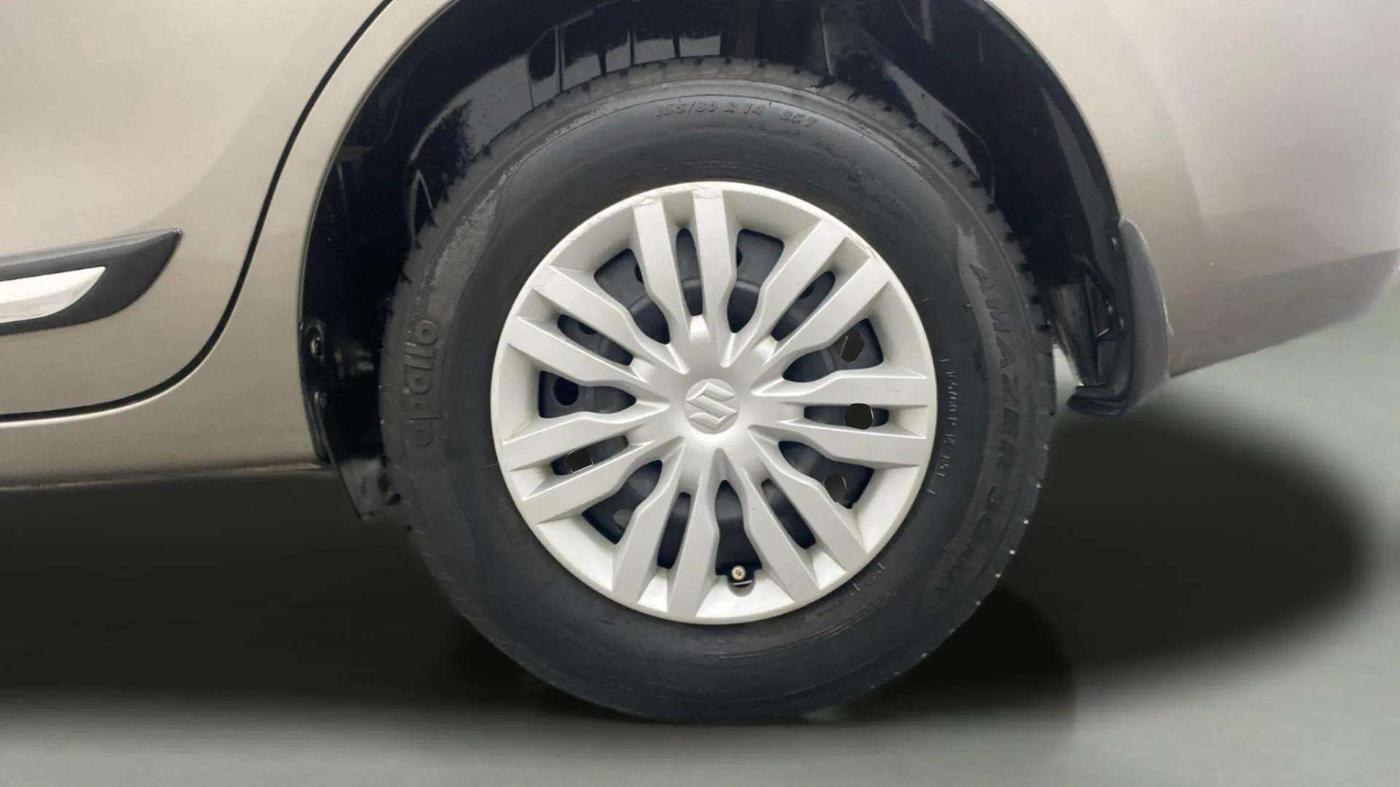 2018 Maruti Dzire VXI, Petrol, Manual, 38,536 km, Left Rear Wheel