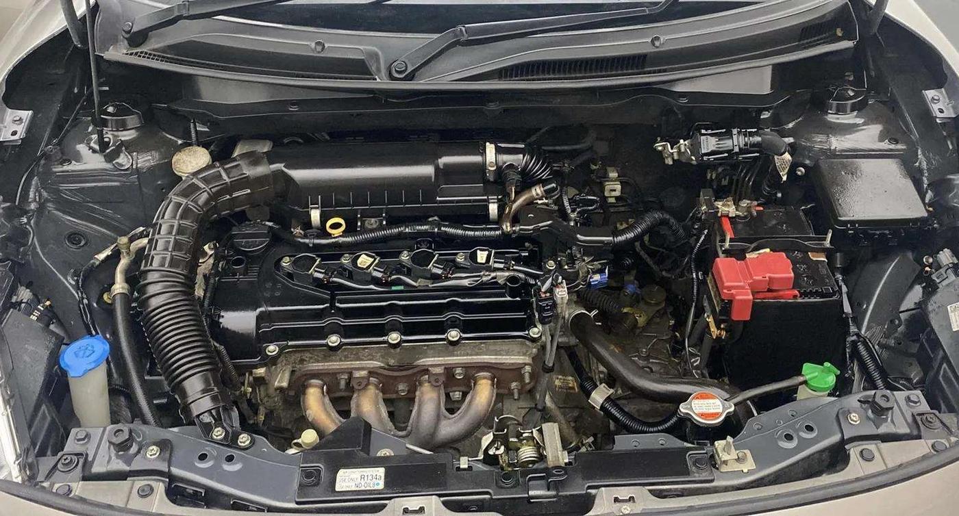 2018 Maruti Dzire VXI, Petrol, Manual, 38,536 km, Engine View