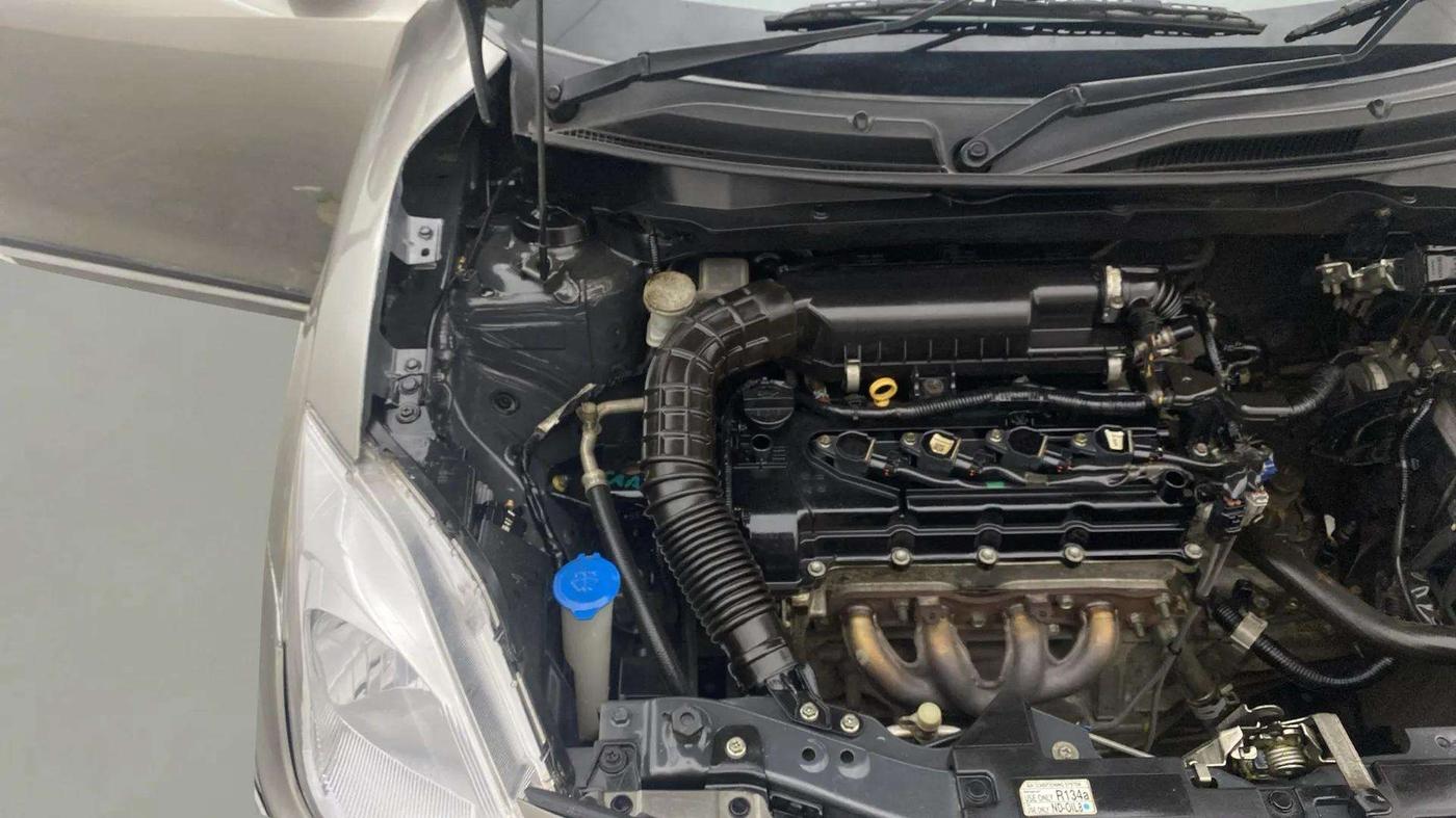 2018 Maruti Dzire VXI, Petrol, Manual, 38,536 km, Engine View - Right