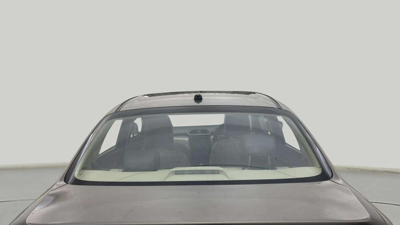 2018 Maruti Dzire VXI, Petrol, Manual, 38,536 km, Rear Windshield