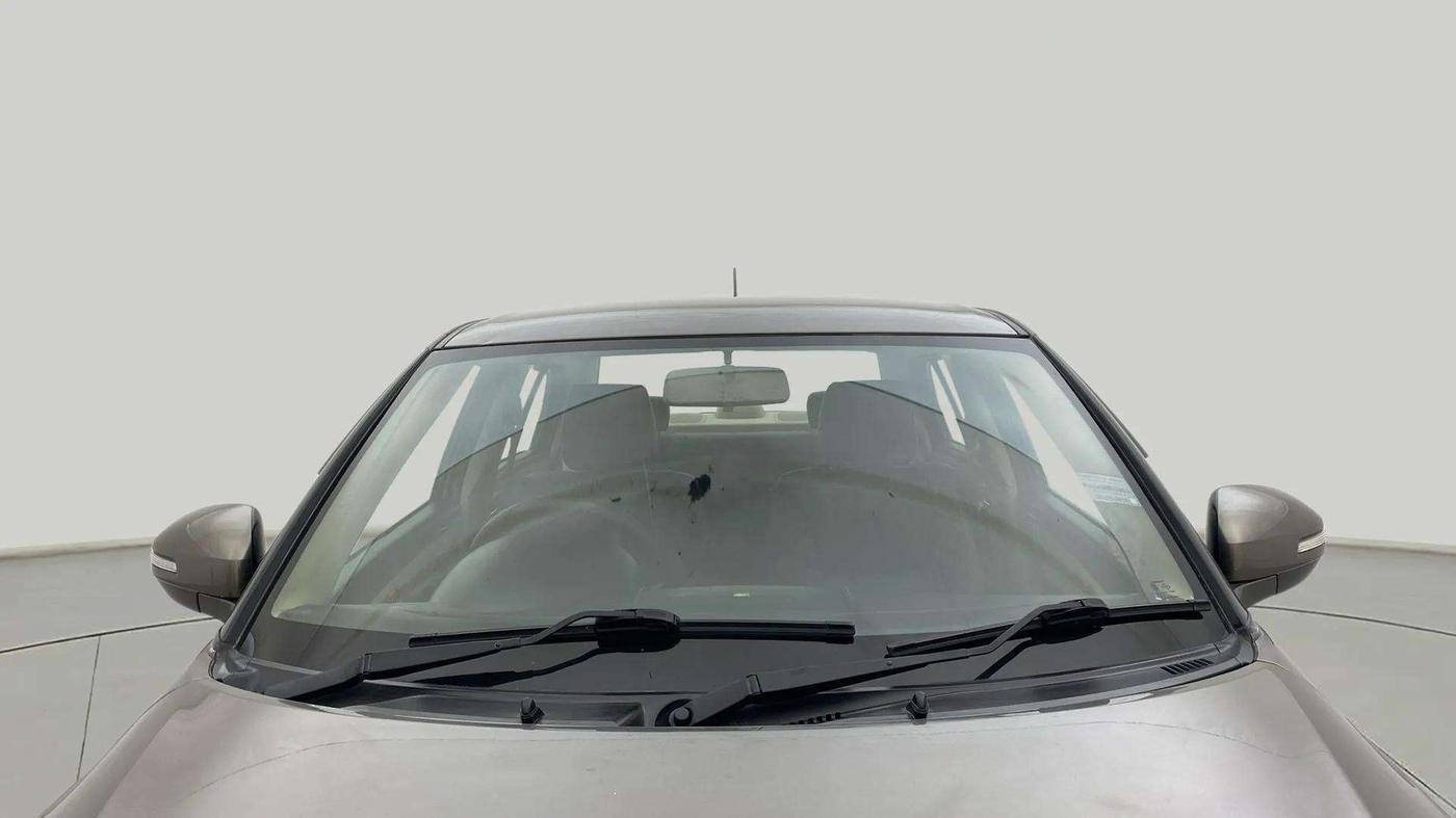 2016 Maruti Swift Dzire ZDI AMT, Diesel, Automatic, 67,579 km, Front Windshield