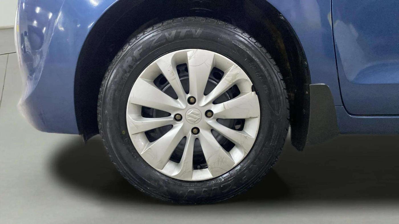 2017 Maruti Baleno DELTA PETROL 1.2, Petrol, Manual, 49,275 km, Left Front Wheel