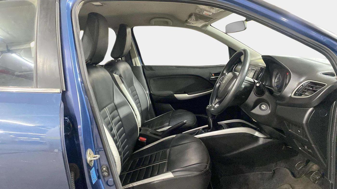 2017 Maruti Baleno DELTA PETROL 1.2, Petrol, Manual, 49,275 km, Right Side Front Door Cabin