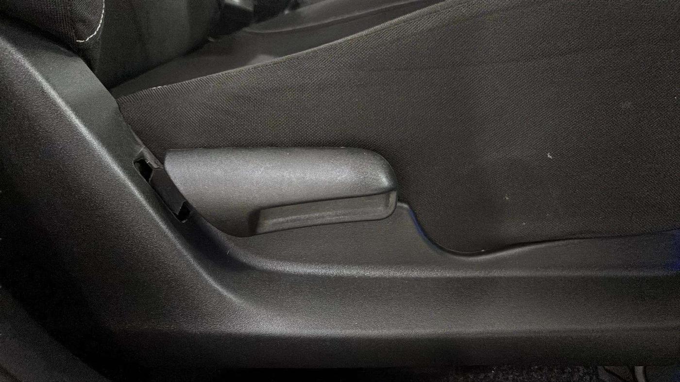 2019 Maruti S Cross DELTA 1.3, Diesel, Manual, 62,607 km, Driver Side Adjustment Panel