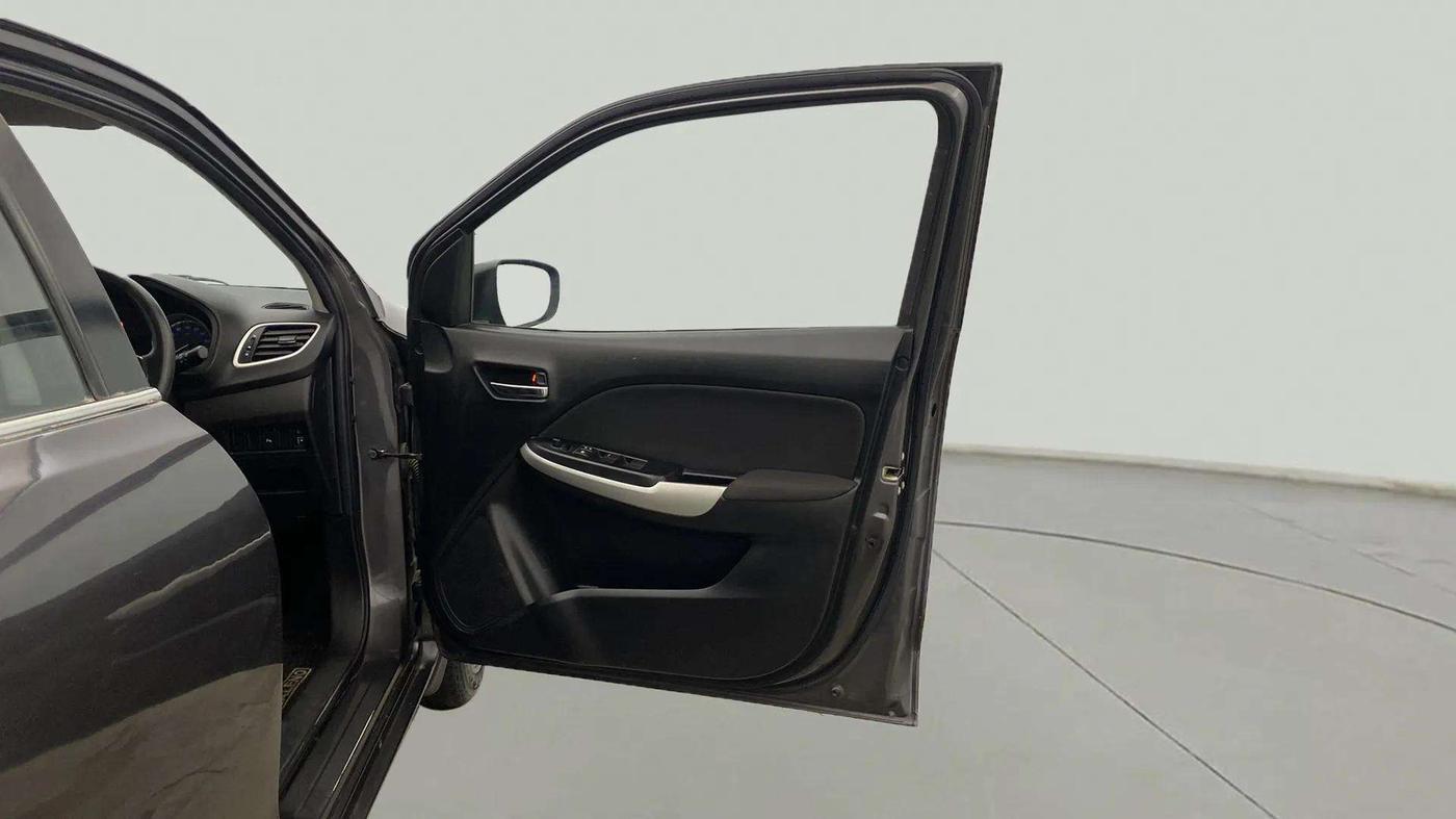 2018 Maruti Baleno DELTA PETROL 1.2, Petrol, Manual, 42,112 km, RHS Front Door