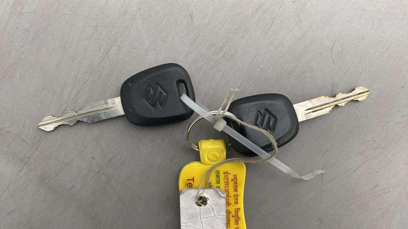 2019 Maruti Baleno SIGMA PETROL 1.2, Petrol, Manual, 10,393 km, Key Close Up