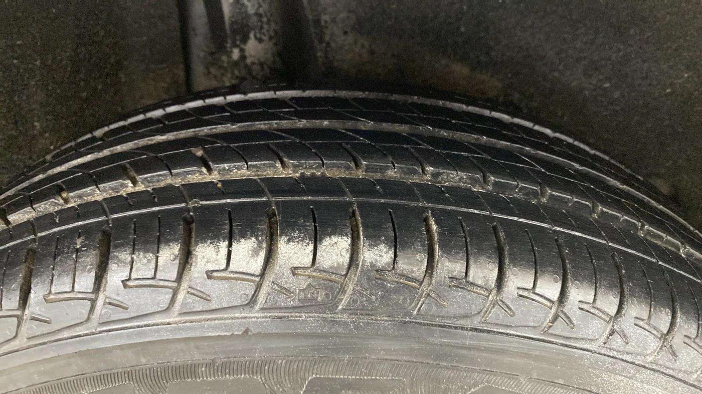 2019 Maruti Baleno SIGMA PETROL 1.2, Petrol, Manual, 10,393 km, Right Rear Tyre Tread