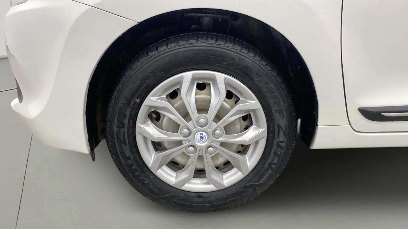 2019 Maruti Baleno SIGMA PETROL 1.2, Petrol, Manual, 10,393 km, Left Front Wheel