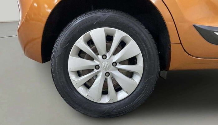 2017 Maruti Baleno DELTA PETROL 1.2, Petrol, Manual, 43,766 km, Right Rear Wheel