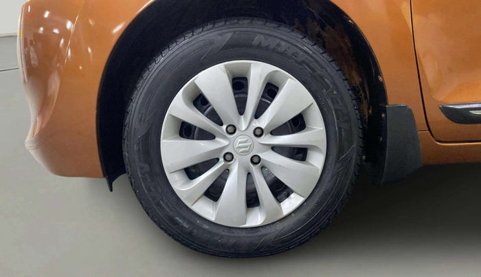 2017 Maruti Baleno DELTA PETROL 1.2, Petrol, Manual, 43,766 km, Left Front Wheel