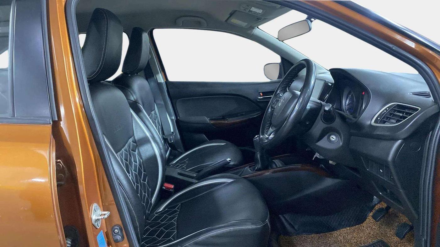2017 Maruti Baleno DELTA PETROL 1.2, Petrol, Manual, 43,766 km, Right Side Front Door Cabin