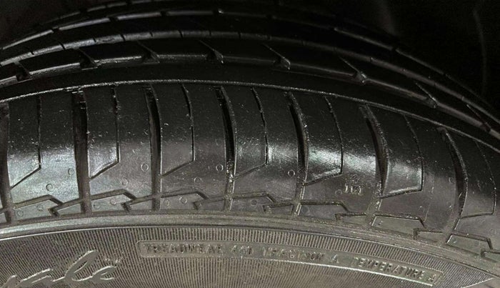 2019 Hyundai VENUE S 1.0 TURBO DCT, Petrol, Automatic, 45,877 km, Right Front Tyre Tread
