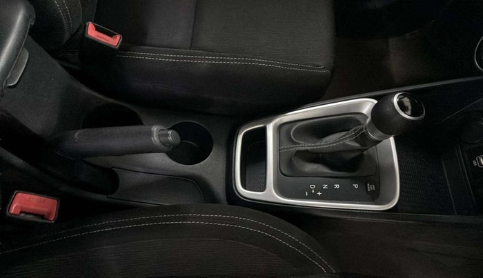 2019 Hyundai VENUE S 1.0 TURBO DCT, Petrol, Automatic, 45,877 km, Gear Lever