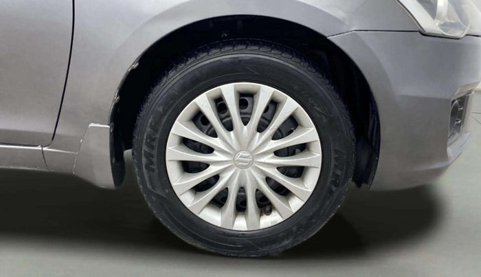 2015 Maruti Ciaz VXI+, Petrol, Manual, 68,199 km, Right Front Wheel