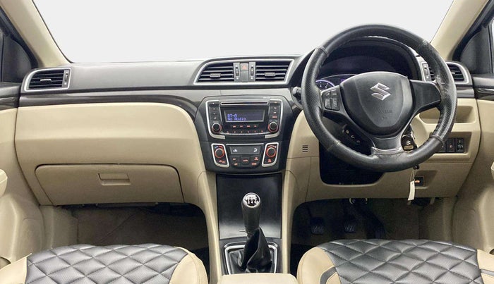2015 Maruti Ciaz VXI+, Petrol, Manual, 68,199 km, Dashboard