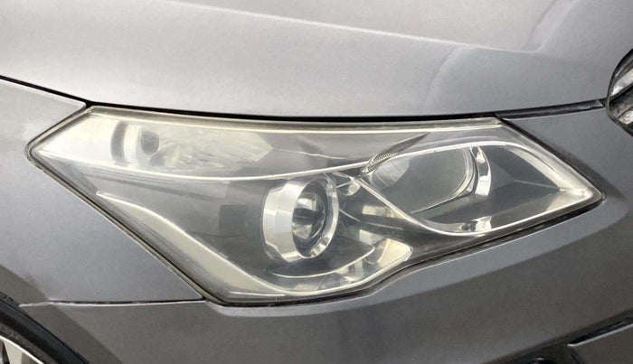 2015 Maruti Ciaz VXI+, Petrol, Manual, 68,199 km, Right headlight - Faded