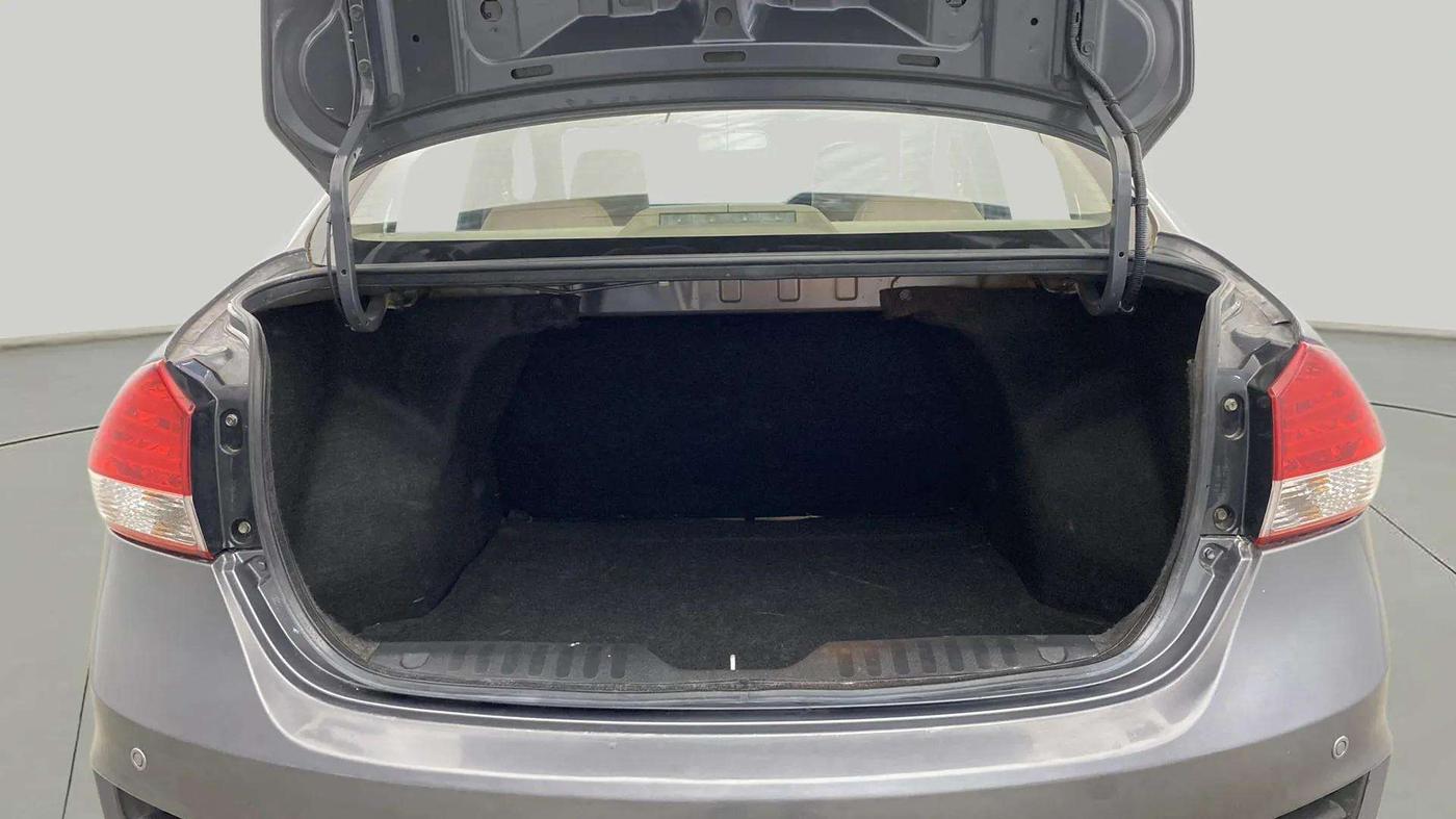 2015 Maruti Ciaz VXI+, Petrol, Manual, 68,199 km, Boot Open Zoomed View