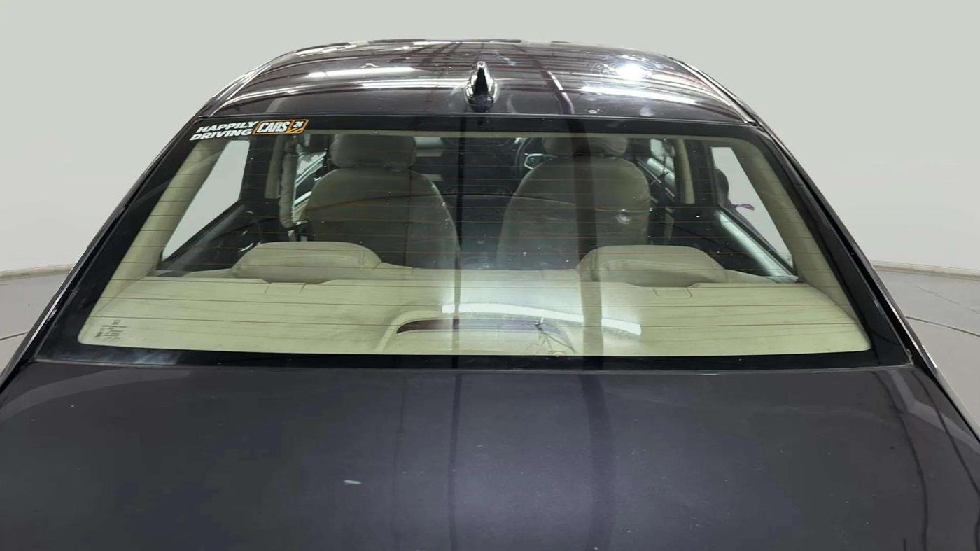 2022 Honda Amaze 1.2L I-VTEC VX CVT, Petrol, Automatic, 5,563 km, Rear Windshield