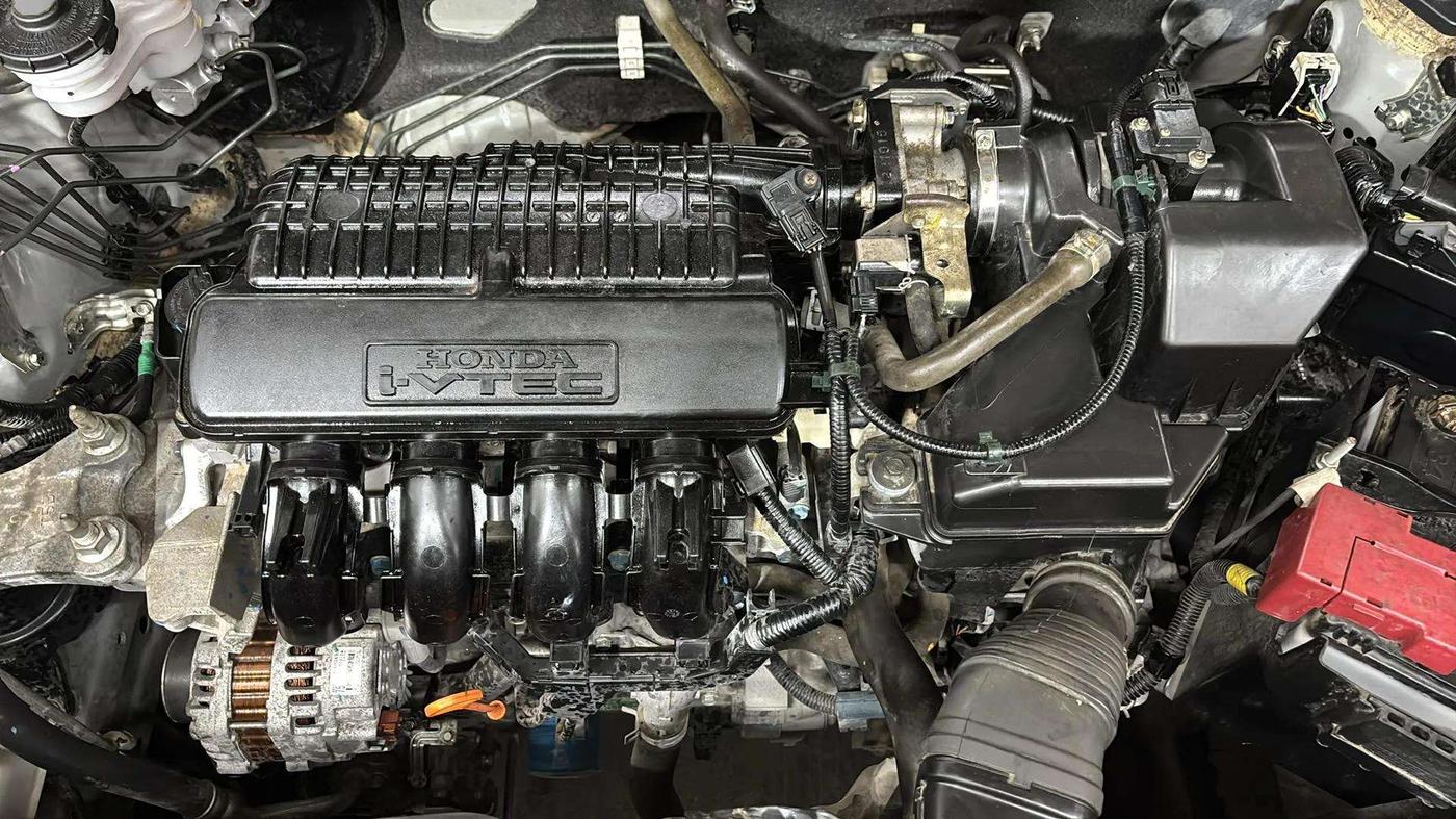 2022 Honda Amaze 1.2L I-VTEC VX CVT, Petrol, Automatic, 5,563 km, Engine View