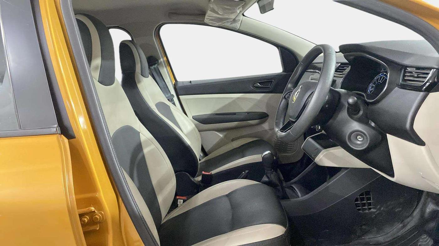 2021 Renault TRIBER RXT AMT, Petrol, Automatic, 14,449 km, Right Side Front Door Cabin