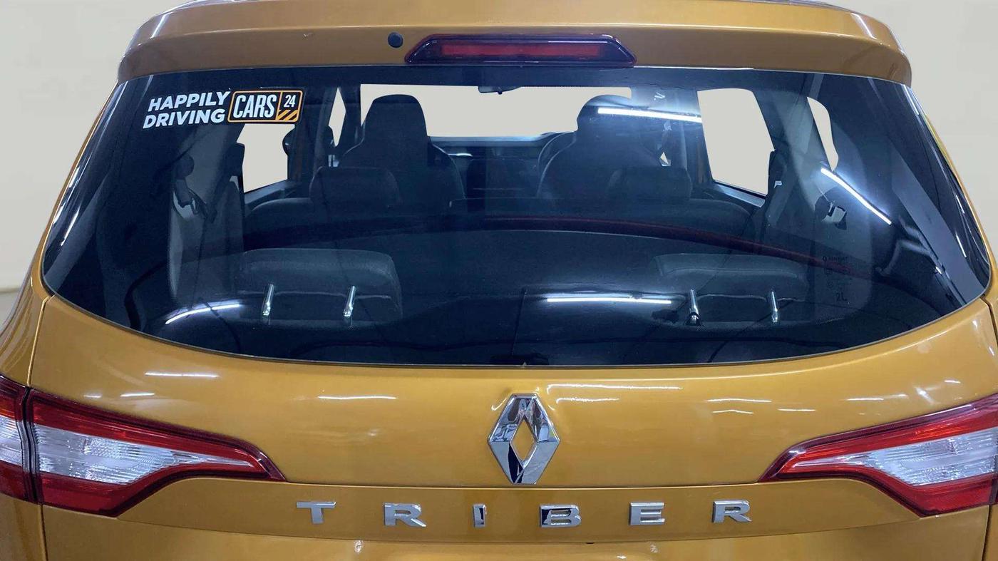 2021 Renault TRIBER RXT AMT, Petrol, Automatic, 14,449 km, Rear Windshield