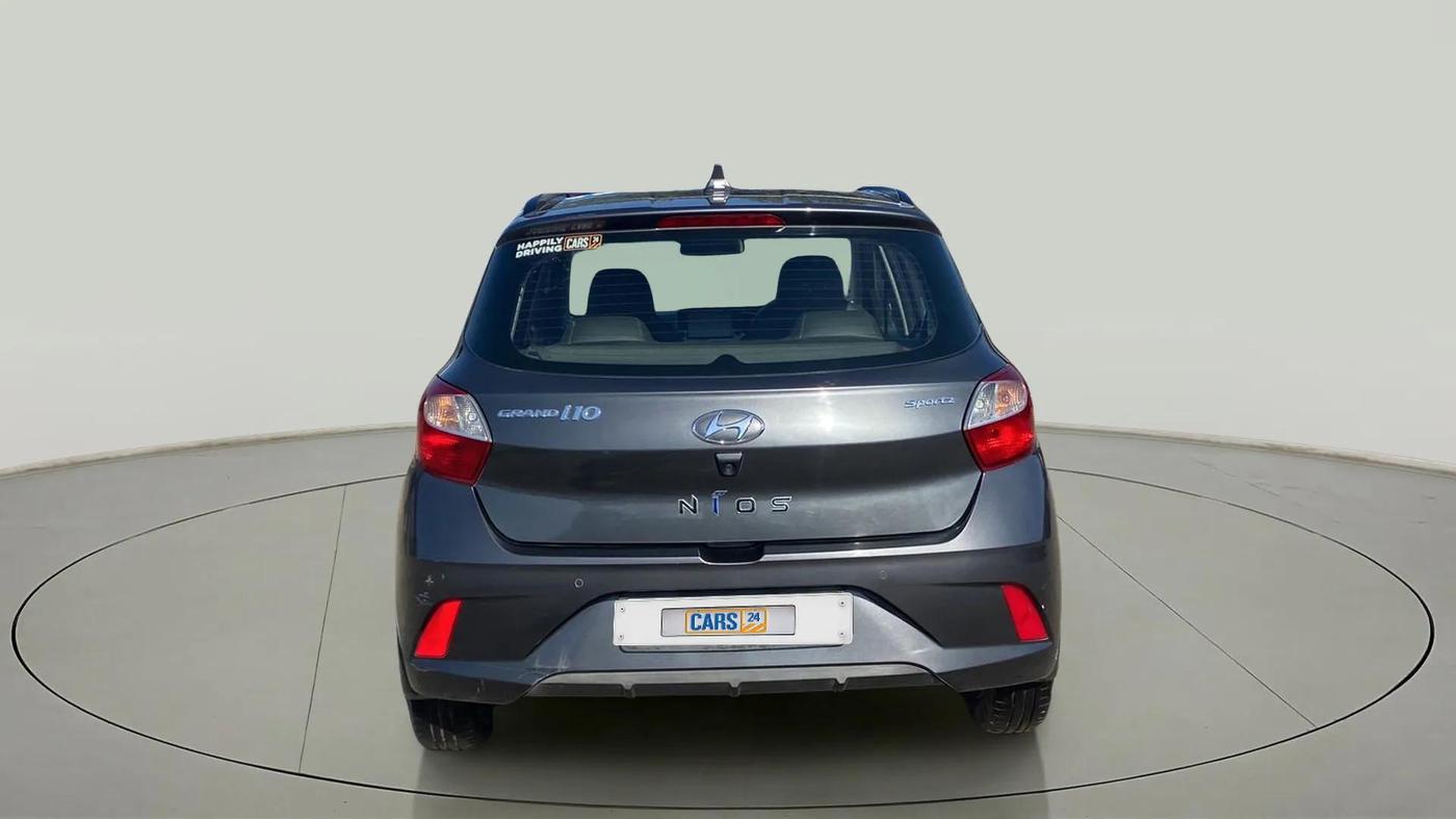 2021 Hyundai GRAND I10 NIOS SPORTZ 1.2 KAPPA VTVT CNG, CNG, Manual, 99,422 km, Back/Rear