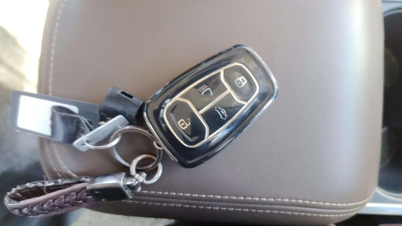 2021 Tata Harrier XZ 2.0L, Diesel, Manual, 85,296 km, Key Close Up